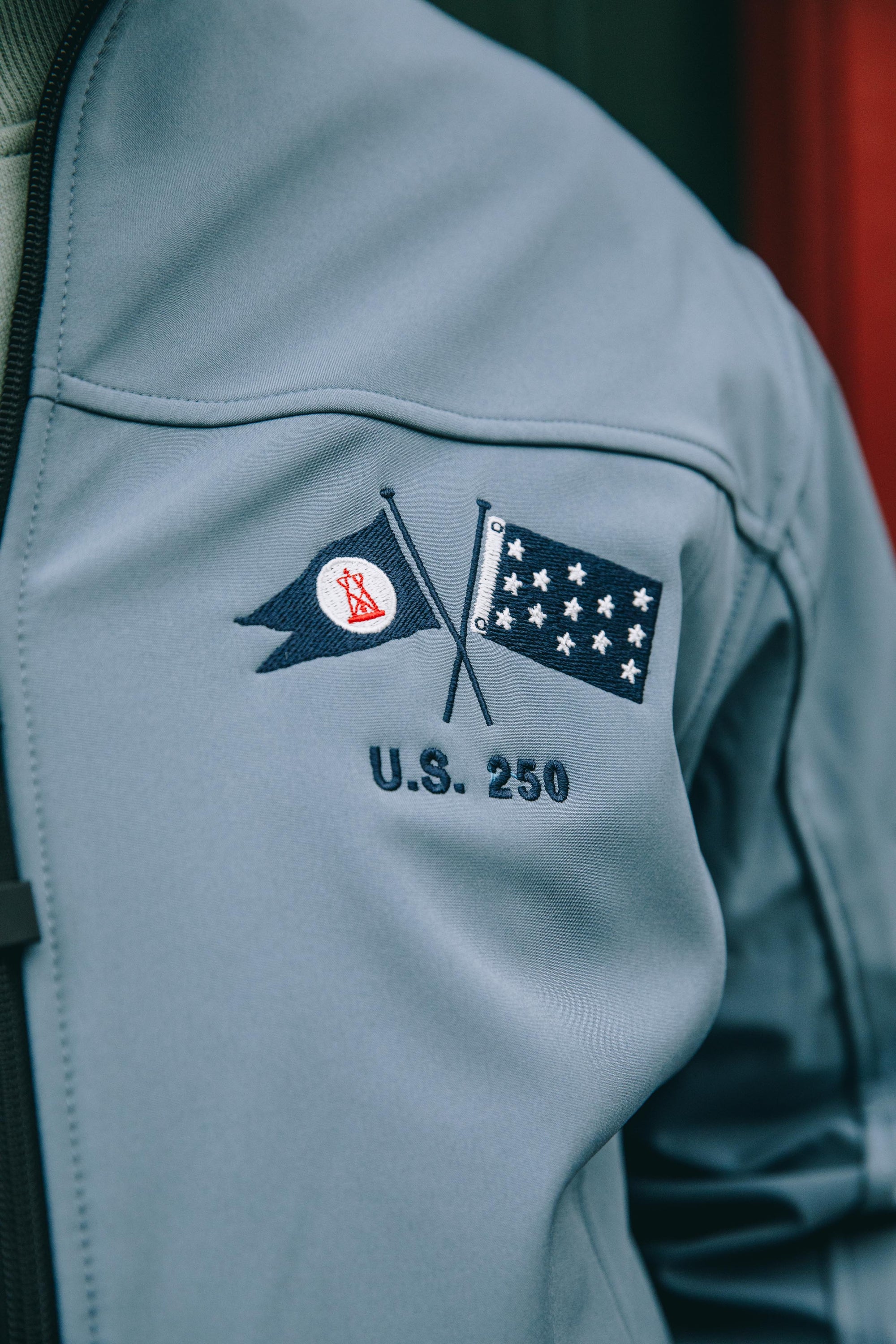 Crossed Burgee 250 Softshell