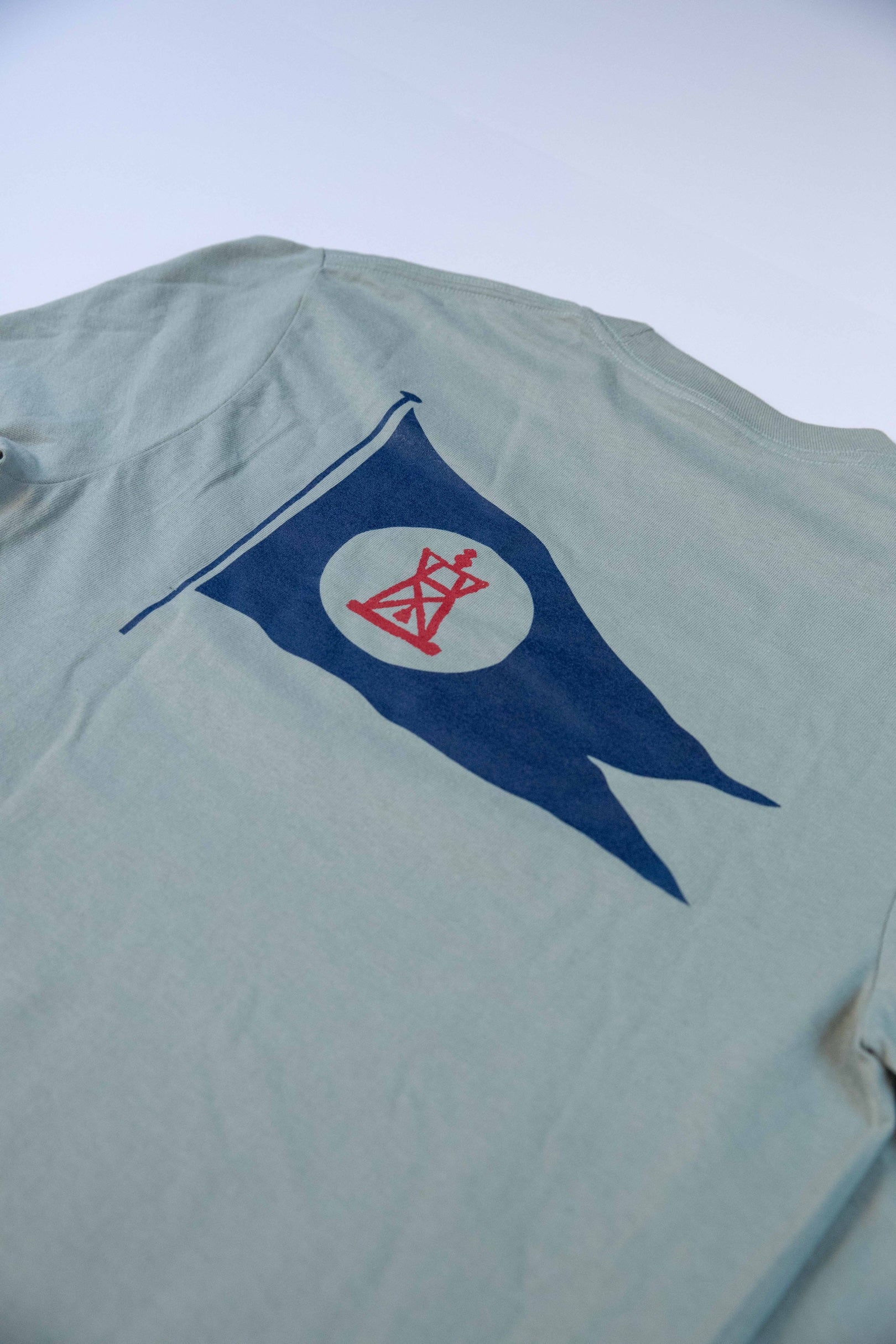 Buoy Burgee L/S Tee